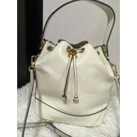 ราคา กระเป๋าทรงจีบ ครอสบอดี้ลาย Tory Burch สีขาว (27151315560)