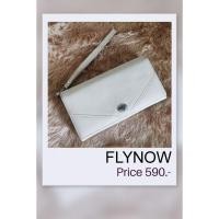 ราคา FLYNOW กระเป๋าตังค์หนังแท้ มือสอง สีครีม (12886437712)