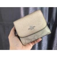 ราคา Coach แท้ % กระเป๋าสตางค์ 3 พับ❗️ส่งฟรี (11651736919)