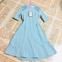 ราคา เดรสผ้ายืด สีฟ้า แต่งช่วงไหล่ ป้าย hiso ส่งฟรี (7302243821)