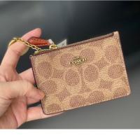ราคา แท้ พร้อมส่ง Coach 67162 Mini Skinny Id Case In Colorblock Signature Canvas (22756799615)