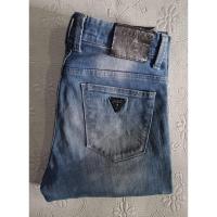 ราคา กางเกง​ยีนส์​ Guess​ เอว​ 31​ นิ้ว​ สินค้า​งานแท้​ มือสอง​ (27561146809)