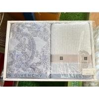 ราคา ผ้าเช็ดผม เช็ดหน้าแบรนด์Givenchyใหม่ (23750812632)