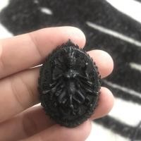 ราคา เหรียญแม่ยั่วเมือง รุ่นแรก อาจารย์หม่อม (9417777410)