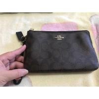 ราคา กระเป๋าคล้องมือสองซิปใบใหญ่ Coach แท้ (29980711350)