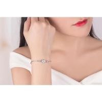 ราคา [B04] Born to beกำไลเงินแท้925 ชุบทองคำขาว18k Take away สร้อยข้อมือออกงาน กำไลเพชรcz สร้อยข้อมือเงิน กำไลสุดหรู (20168895447)