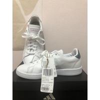 ราคา Adidas Tennis woman advantage white size UK6 (24.5cm)ของแท้100%ราคาป้าย 2,000 บาท (10916236202)