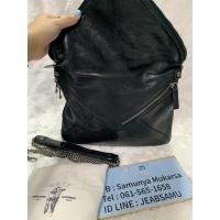 ราคา Used like new boyy medium slash แท้% (12838460902)