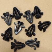 ราคา กิ๊บดำล๊อคกระจังหน้ารถ ตัวลูกศร 10 ตัว สำหรับรถ Datsun Nissan 720 Big-m BDI 925 D21 Hardbody Maxima ปี 1986-1997 (29151456905)