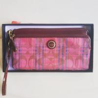 ราคา Coach wallet used มือสอง​ แท้, 100% (1560456747)