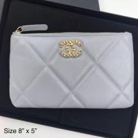 ราคา Chanel Mini Pouch 19 (7915458823)