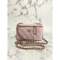 ราคา NewChanelVanityBoxCClogostrap (11793473960)
