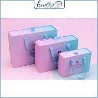 ราคา ชม.49 กล่องของขวัญออมเบรสีฟ้า-ชมพูสไตล์กระเป๋าถือระดับไฮเอนด์พร้อมซับฟางหวานวันเกิดออกงาน (43955170784)