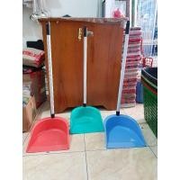 ราคา ที่ตักขยะพลาสติก/ที่ตักขยะยุคพลาสติก 268 (50654058070)