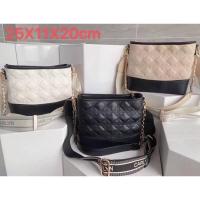 ราคา Carlyn แท้ Outlet size 9 นิ้ว (23259010408)