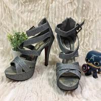 ราคา รองเท้าส้นสูงมือสอง เบอร์ 38 (739228984)