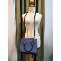 ราคา กระเป๋าสะพาย Charles & Keith 9x7.5 นิ้ว หนา 3 นิ้ว (21342266661)