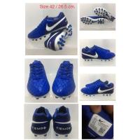 ราคา รองเท้าฟุตบอลมือสองสภาพดีมาก (4864736000)