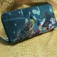 ราคา กระเป๋าหนังปลากระเบนลายนกยูงstingray purse (25757047327)