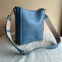 ราคา ❗️SALE ❗️ St.Scott London แท้ ฐาน 8 นิ้วสูง 10 นิ้ว หนังแท้ สายสปอร์ต สภาพดี ทรงสวย ตำหนิรูปที่ 5 (27463943959)