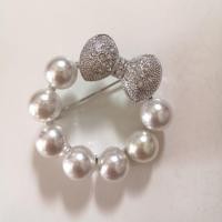 ราคา เข็มกลัดติดเสื้อมุกไม่แท้ ประดับคริสตัล (7620516432)