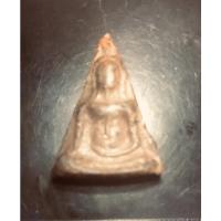 ราคา พระนางพญาพิมพ์เข่าโค้ง เนื้อดินสีเขียวครกหิน กรุวัดนางพญา จังหวัดพิษณุโลก พระเครื่องยอดนิยม พระเบญจภาคี (3695092684)