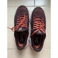 ราคา รองเท้าวิ่ง ON cloud swift มือสอง (19467947498)