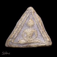 ราคา พระสมเด็จบางขุนพรหม พิมพ์สามเหลี่ยมฐานหมอน กรุเจดีย์เล็ก วัดใหม่อมตรส (วัดบางขุนพรหม) slft1 (40075913555)