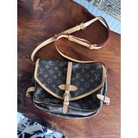 ราคา กระเป๋า L V Monogram Canvas Saumur 30 งานเทียบเท่า มือสอง หนังแท้ (51452870326)
