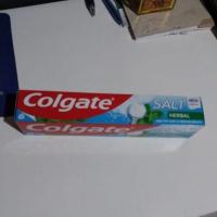 ราคา ยาสีฟันผสมฟลูออไรด์คอลเกตเกลือสมุนไพร150กรัม1หลอด (19182743633)