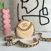 ราคา Like new ‼️ Chanel 19 round bag holo30 สีเบจ ออกshop thai สภาพสวย หนังทรงงาม ขอบมุมสวย (24734724792)