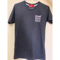 ราคา เสื้อยืดแขนสั้นสีเทา (19472522295)