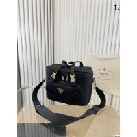 ราคา Prada Nylon Cosmetic Bag Handbag Flap Bag Shoulder Bag กระเป๋าสะพายข้าง (49503039957)