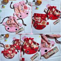 ราคา DAISO กระเป๋าผ้าหูรูด กิโมโนญี่ปุ่นลายปลาทองใบเล็ก ขนาดประมาณ5.5×6.5 นิ้ว (40959591483)