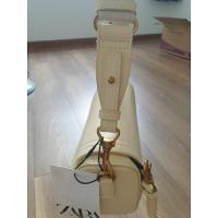 ราคา Zara Auth กระเป๋าท้ายรถทรงสี่เหลี่ยมทําจากหนังเคลือบเรียบมาตรฐานสํานักงานแฟชั่นหรูหรากระเป๋าถือหนังที่สวยงามหรูหราสําหรับทํางานและงานปาร์ตี้ (52351380690)