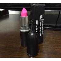 ราคา Lipstick Mac สี Candy Yum Yum ของแท้ 100% (69879794)