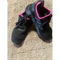 ราคา รองเท้าผ้าใบadidasของแท้100%มือสองสภาพใหม่ (43767522539)