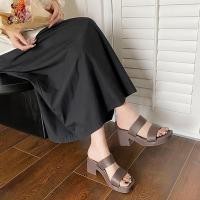 ราคา Swfitห้ามพลาด รองเท้าแตะแฟชั่นคุณผู้หญิง ทรงส้นสูงดีไซน์สวยสายคาดคู่เท้าเรียวใส่แล้วสวยมาก วัสดุยางทนทานตัวสายเงาๆสวยเลย (29410665557)