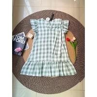 ราคา Ploypa เดรสลายสก๊อตสีเขียวพาสเทล (19204442349)