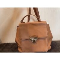 ราคา กระเป๋าสะพายใบเล็กหนังกลับ (16341669703)