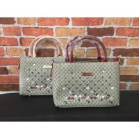 ราคา กระเป๋าแบรนด์แท้kimperry ทรงช็อปปิ้ง มีสายสะพายยาวปรับระดับได้ แถมถุงผ้าแ (7617200821)