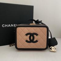 ราคา New Chanel vanity case new size7" ของใหม่ แท้ล้านๆๆๆ% (4635876794)