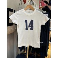 ราคา (พร้อมส่ง) BrandyMelville Chloe 14 Top เสื้อยืด เสื้อแขนสั้น ของแท้จากช็อป (45200901967)