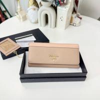 ราคา ติดจองห้ามซื้อ‼️Like new ‼️Prada long wallet ปี 2019 สภาพสวย ขอบมุมงาม (41856621870)