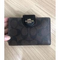 ราคา กระเป๋าสตางค์ Coach C0082 มือสอง ของแท้% สภาพสวยใหม่ (17382824058)