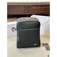 ราคา Prada กระเป๋าสะพายหลังสไตล์เรโทร ดีไซน์ประณีตสำหรับแฟชั่น (52704351717)