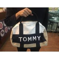 ราคา กระเป๋า Tommy Hilfiger Duffle bag แท้ (808405066)