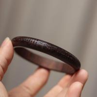 ราคา กำไลข้อมือพระสูตร วัสดุเก่าหวู่อันไม้จันทน์หอมระดับจมน้ำ สำหรับผู้ชายผู้หญิง ใช้เล่น ใช้สวมใส่ เป็นของสะสม ของขวัญส่วนตัว ทำจากไม้แท้ (50953175909)