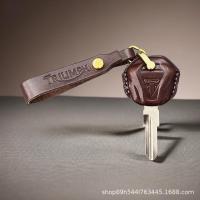 ราคา Triumph Locomotive T110 ฝาครอบกุญแจ T900 ดัดแปลง T120 Retro Climbing 660 กระเป๋ากุญแจ bobber Buckle XC Shell (53852389501)