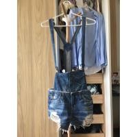 ราคา เอี๊ยมยีนส์ขาสั้น Y2K แต่งขาด Free Size อก34 เอว30 สะโพก 35 (23549533843)